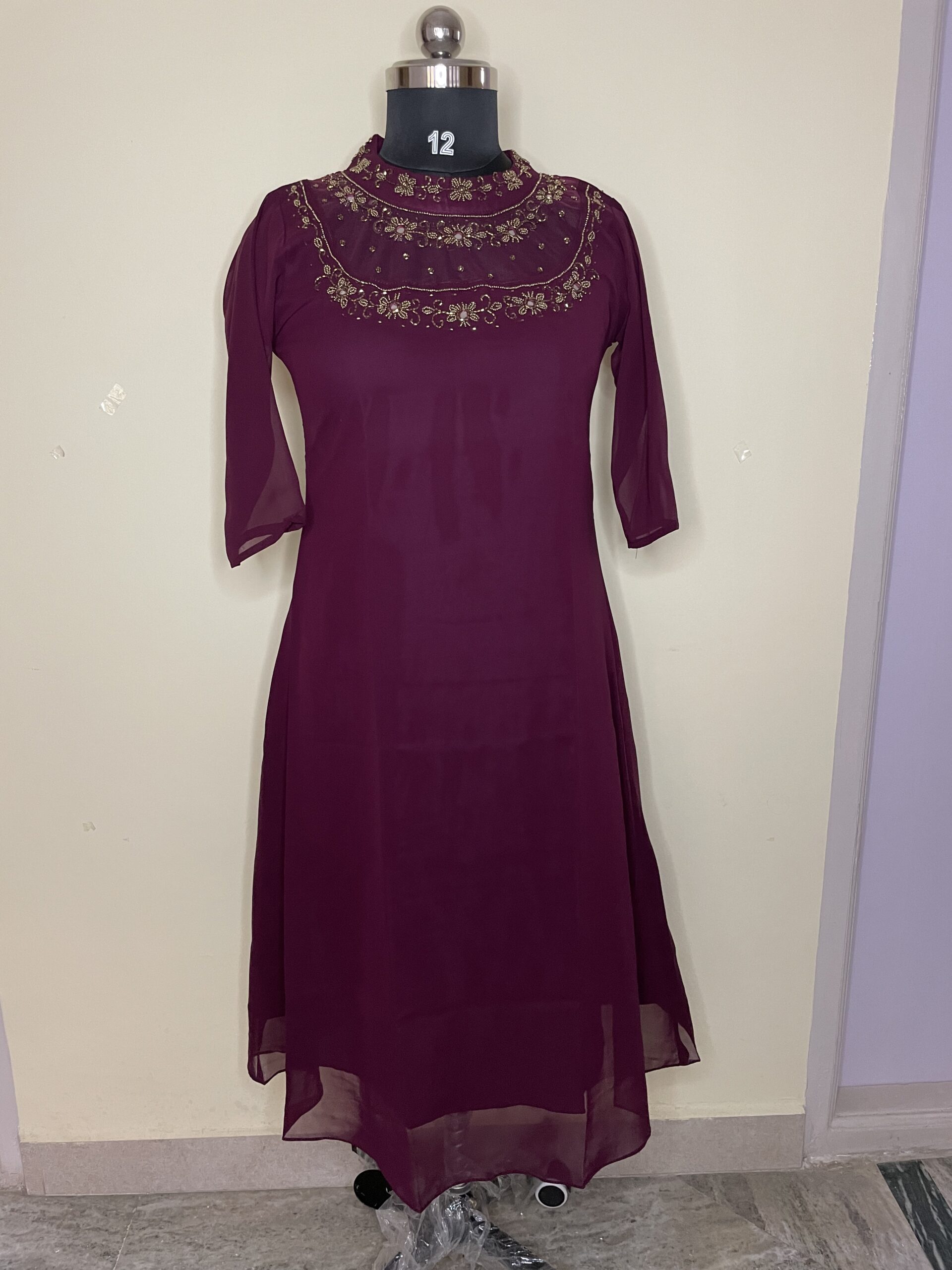 Jewelneck Aline Georgette Kurti